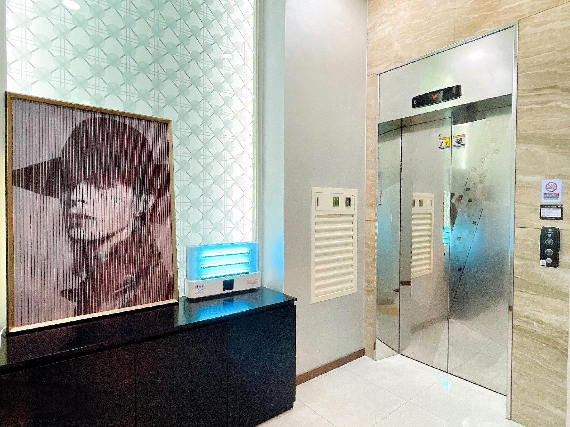 Jongno Lumia Tourist Hotel Seul Exterior foto